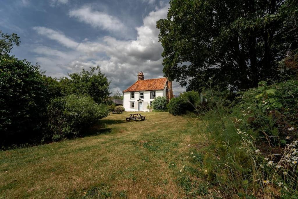 5 Bed Farmhouse Suitable For Contractors Private Parking Villa Harlow Exterior foto